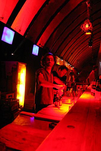 Chaos Communication Camp 2007, Flughafenmuseum Finowfurt : CCC-Camp-2007_IMG_481-8153 : don't look