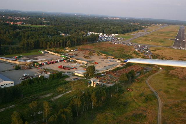 Chaos Communication Camp 2007, Flughafenmuseum Finowfurt : CCC-Camp_2007_zewski__IMG_479-7959 : Chaos Communication Camp 2007 from above