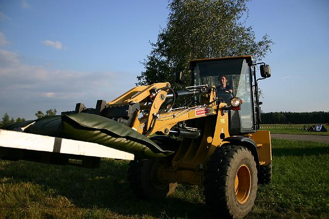 Chaos Communication Camp 2007, Flughafenmuseum Finowfurt : CCC_Camp_2007_IMG_478-7869 : just add water ....