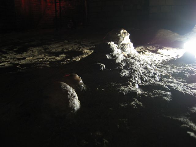 Berlin unter Tage:Im Wartungsgang des Nationaldenkmals f&uuml;r Kaiser Wilhelm I - Schlossplatz, Berlin : berliner_katakomben_IMG_468-6833 : Stalagmit
