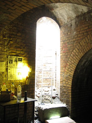 Berlin unter Tage:Im Wartungsgang des Nationaldenkmals f&uuml;r Kaiser Wilhelm I - Schlossplatz, Berlin : berliner_katakomben_IMG_468-6867 : 