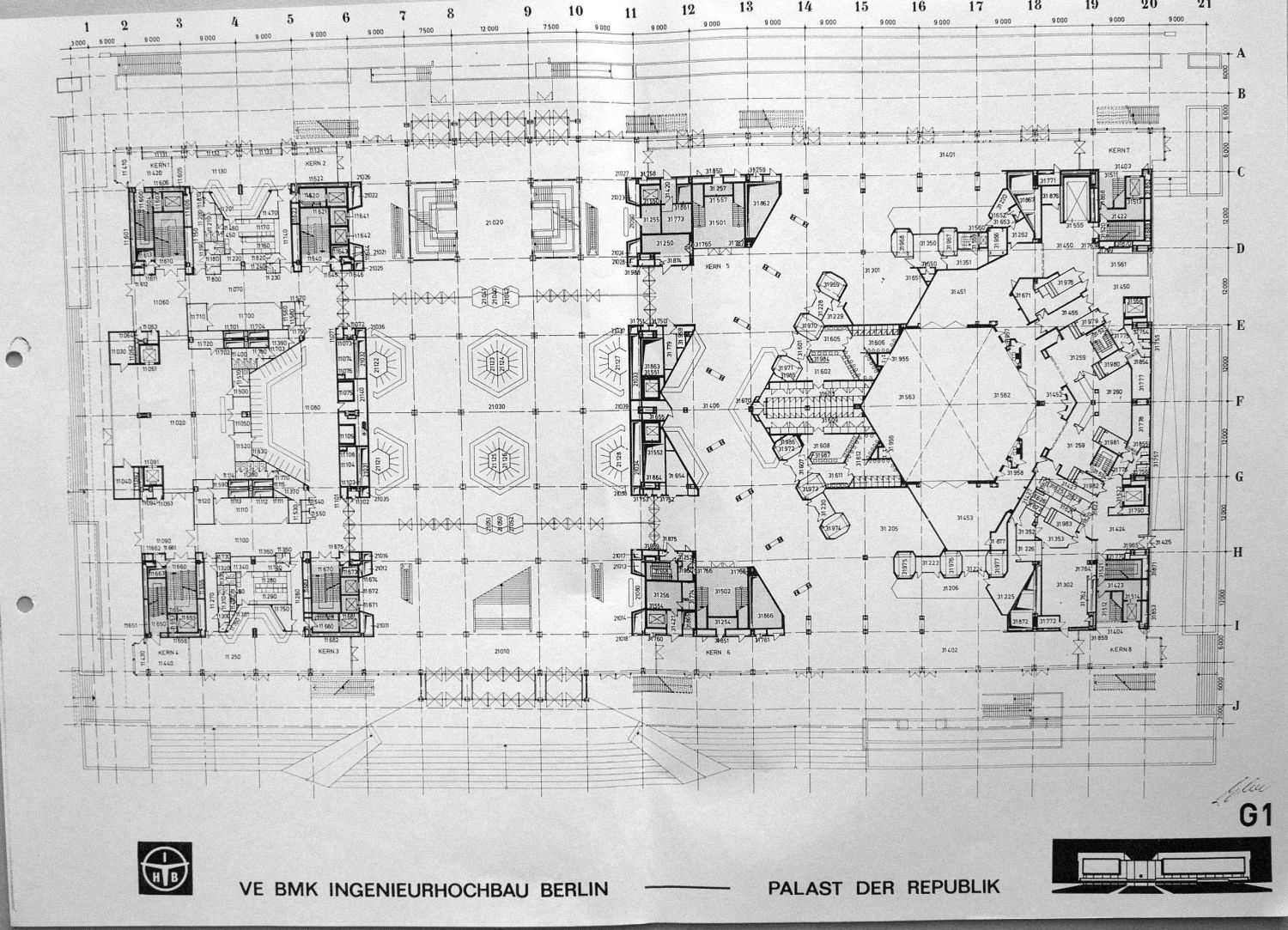 Objekt: Palast der Republik - Abschlussdokumentation 15. August 1975. Gesamtpl&auml;ne 1:500 : Palast_der_Republik_Gesamtplaene09 : 