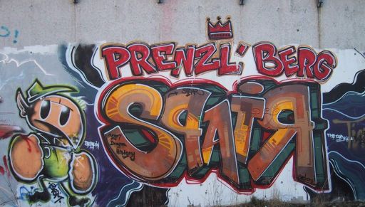 Berlin Street Art : back : unknown location,berlin