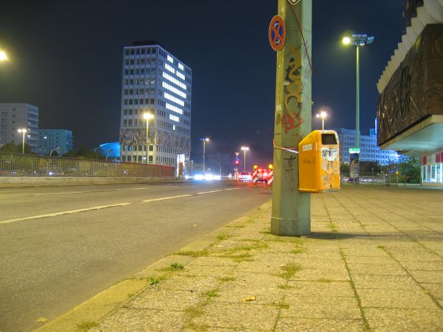 Blinken-Lite, binaere Hausbesetzung in 9 Stunden. : blinken_lite_IMG_414-1489 : habt euch lieb