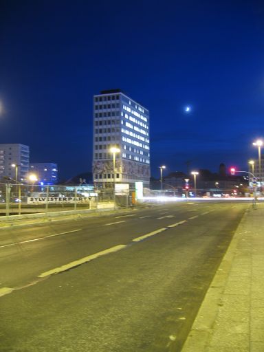 Blinkenlights Reloaded : IMG_6457 : HdL in the blue hour