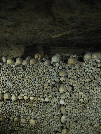 Les Catacombes de Paris : paris_les_catacombes_IMG_458-5814 : Rotated 90 degrees CCW.