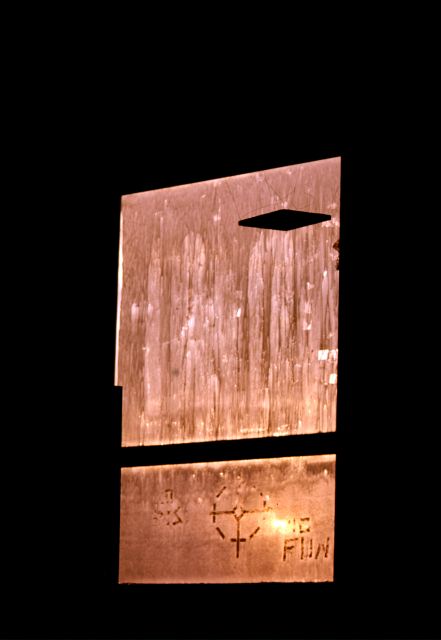 Blinkenlights, some photography. : Ohne-Titel-22 : Camera: Canon EOS 50e/Kodak  Elite Chrome 100 (Extra Color)