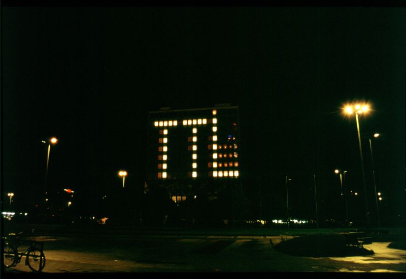 Blinkenlights, some photography. : ttl : Camera: Canon EOS 50e/Kodak  Elite Chrome 100 (Extra Color)