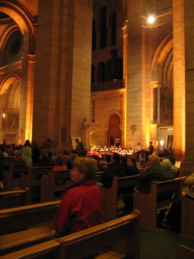 Nuit Blanche 2005 - Sacre Coeur - Paris, France : paris_sacre-coeur_nuit_blanche_2005_IMG_458-5874 : 