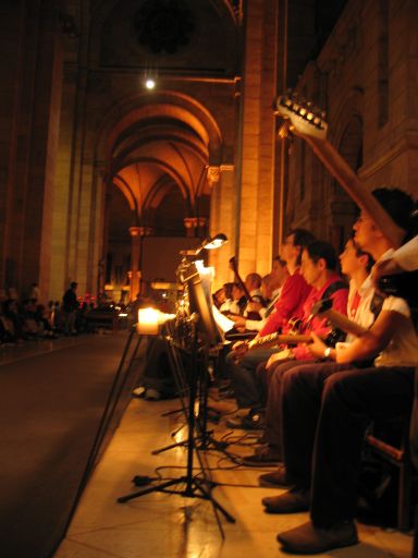 Nuit Blanche 2005 - Sacre Coeur - Paris, France : paris_sacre-coeur_nuit_blanche_2005_IMG_458-5889 : 