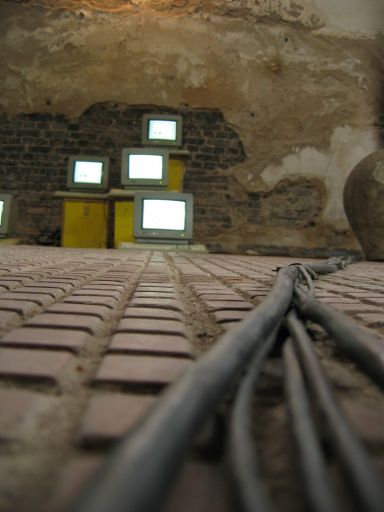 Jeremy Clarke - Computerorchester - Schlo&szlig; Lanke, August 2005 : schloss__lanke_IMG_455-5572 : 