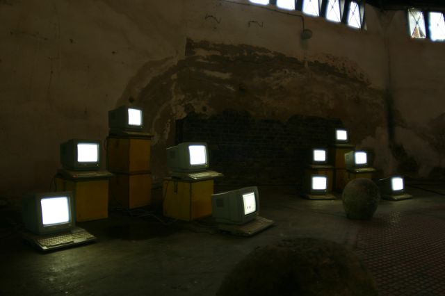 Jeremy Clarke - Computerorchester - Schlo&szlig; Lanke, August 2005 : schloss_lanke_IMG_455-5526 : 