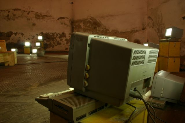 Jeremy Clarke - Computerorchester - Schlo&szlig; Lanke, August 2005 : schloss_lanke_IMG_455-5560 : 