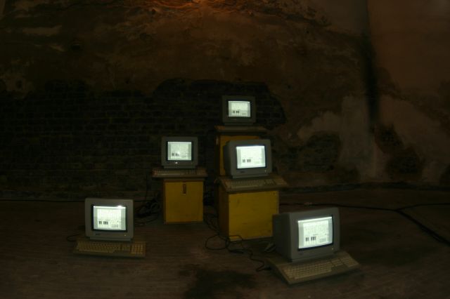 Jeremy Clarke - Computerorchester - Schlo&szlig; Lanke, August 2005 : schloss_lanke_IMG_455-5580 : 