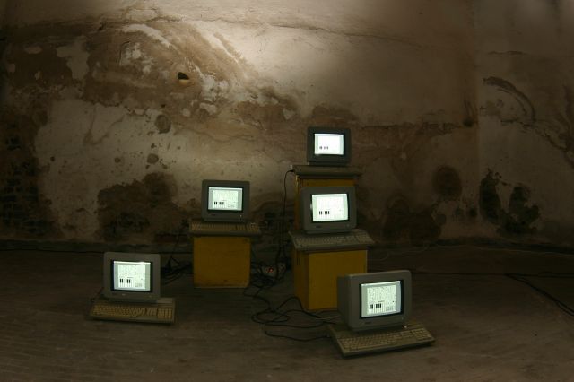 Jeremy Clarke - Computerorchester - Schlo&szlig; Lanke, August 2005 : schloss_lanke_IMG_455-5590 : 