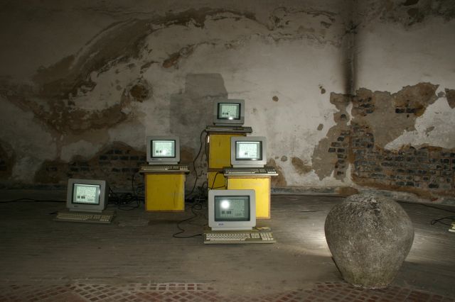 Jeremy Clarke - Computerorchester - Schlo&szlig; Lanke, August 2005 : schloss_lanke_IMG_456-5603 : 