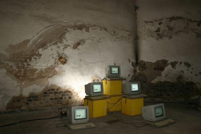 Jeremy Clarke - Computerorchester - Schlo&szlig; Lanke, August 2005 : schloss_lanke_IMG_456-5605 : 