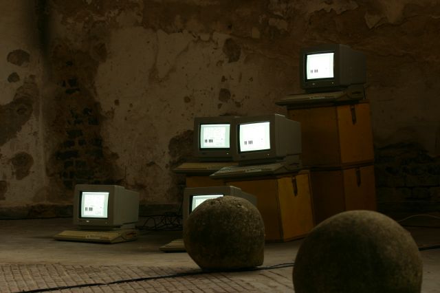 Jeremy Clarke - Computerorchester - Schlo&szlig; Lanke, August 2005 : schloss_lanke_IMG_456-5608 : 