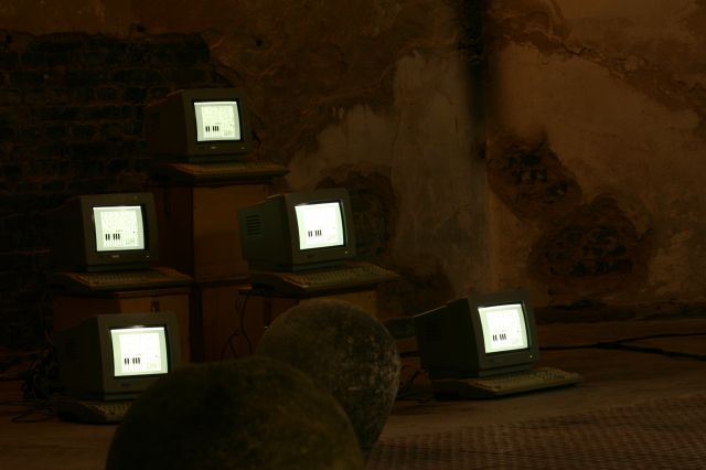 Jeremy Clarke - Computerorchester - Schlo&szlig; Lanke, August 2005 : schloss_lanke_IMG_456-5613 : 