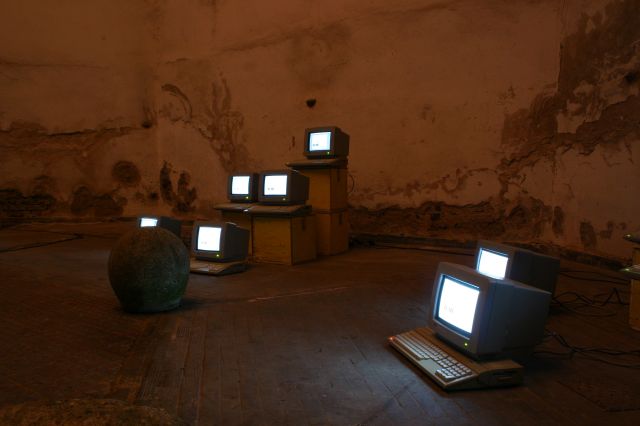 Jeremy Clarke - Computerorchester - Schlo&szlig; Lanke, August 2005 : schloss_lanke_IMG_456-5655 : 