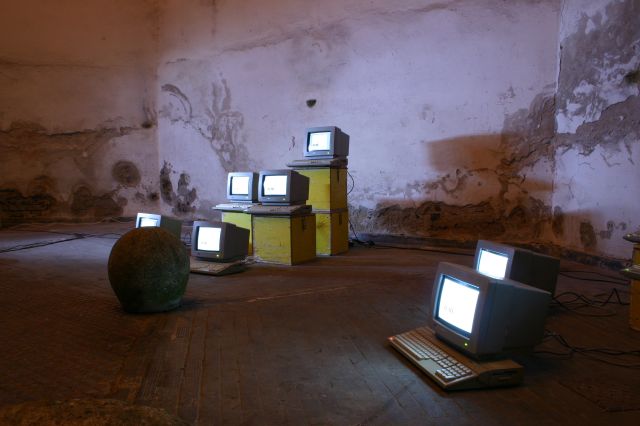 Jeremy Clarke - Computerorchester - Schlo&szlig; Lanke, August 2005 : schloss_lanke_IMG_456-5660 : 