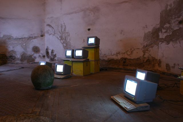 Jeremy Clarke - Computerorchester - Schlo&szlig; Lanke, August 2005 : schloss_lanke_IMG_456-5661 : 