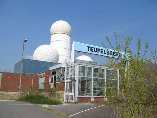 NSA Field Station Teufelsberg,  2004 : IMG_8797 : TEUFELSBERG