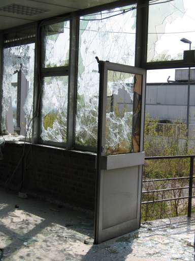 NSA Field Station Teufelsberg,  2004 : IMG_8839 : Teufelsberg Entrance, 1454