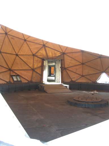 NSA Field Station Teufelsberg,  2004 : IMG_8944 : right radome from outside  - 1458