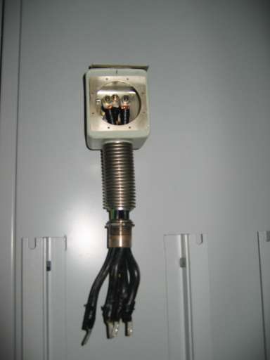 NSA Field Station Teufelsberg,  2004 : IMG_9553 : mains breakout of a faradays cage, apartment-sized