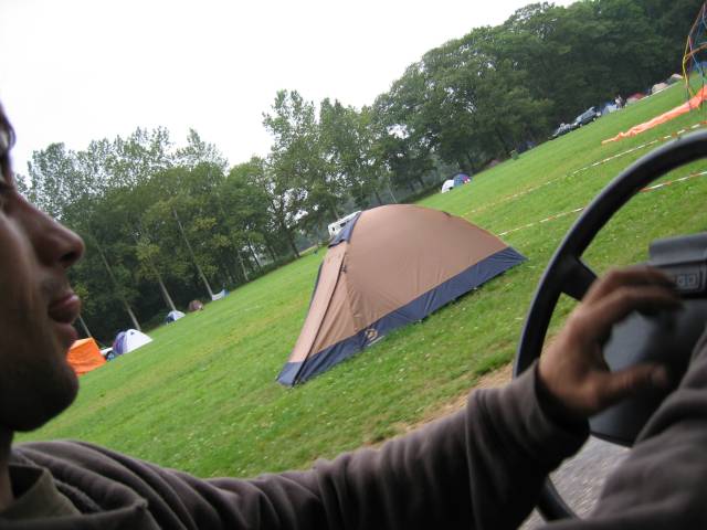 What the Hack, Netherlands, 2005  : what_the_hack_IMG_448-4812 : golfcar fun