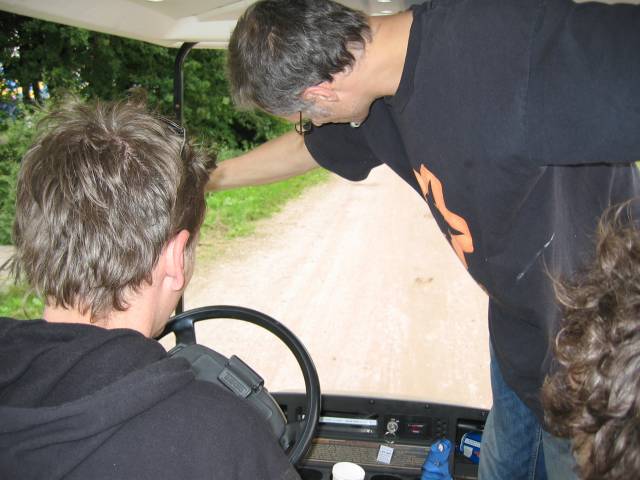 What the Hack, Netherlands, 2005  : what_the_hack_IMG_448-4870 : more golf-carting
