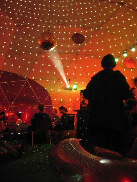 What the Hack, Netherlands, 2005  : what_the_hack_IMG_451-5134 : inside the fooBar