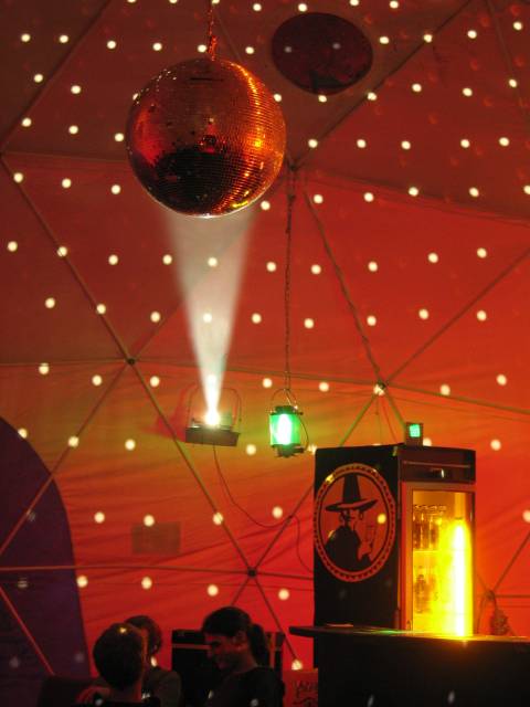 What the Hack, Netherlands, 2005  : what_the_hack_IMG_451-5140 : inside the fooBar