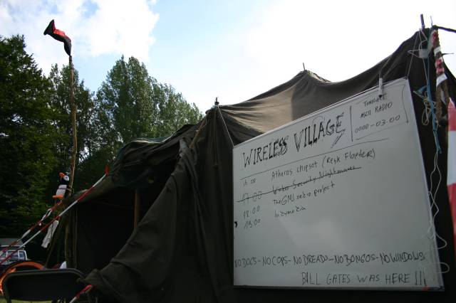 What the Hack, Netherlands, 2005  : what_the_hack__2005_IMG_450-5089 : 