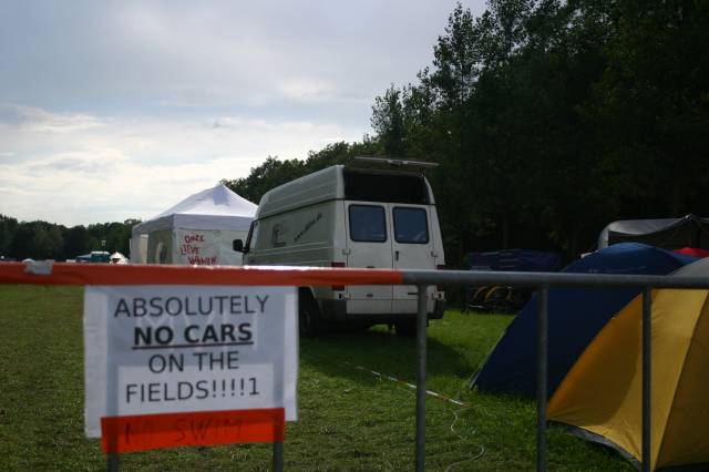 What the Hack, Netherlands, 2005  : what_the_hack__2005_IMG_450-5099 : aha