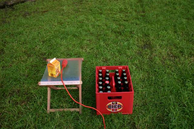 What the Hack, Netherlands, 2005  : what_the_hack__2005_IMG_451-5108 : disconnected